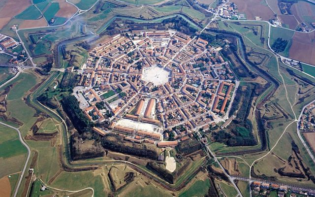 MANIFESTO PER UNA (REALISTICA) UTOPIA URBANA